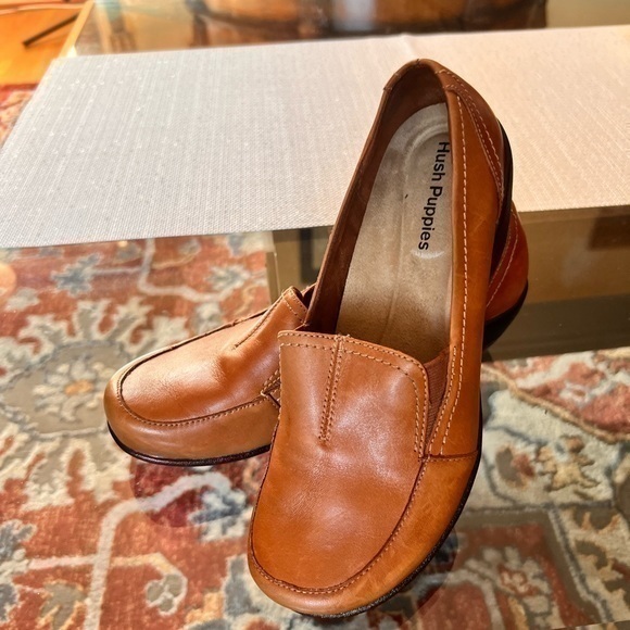 Hush Puppies Shoes - HUSH PUPPIES SHOES, pre loved 🥰